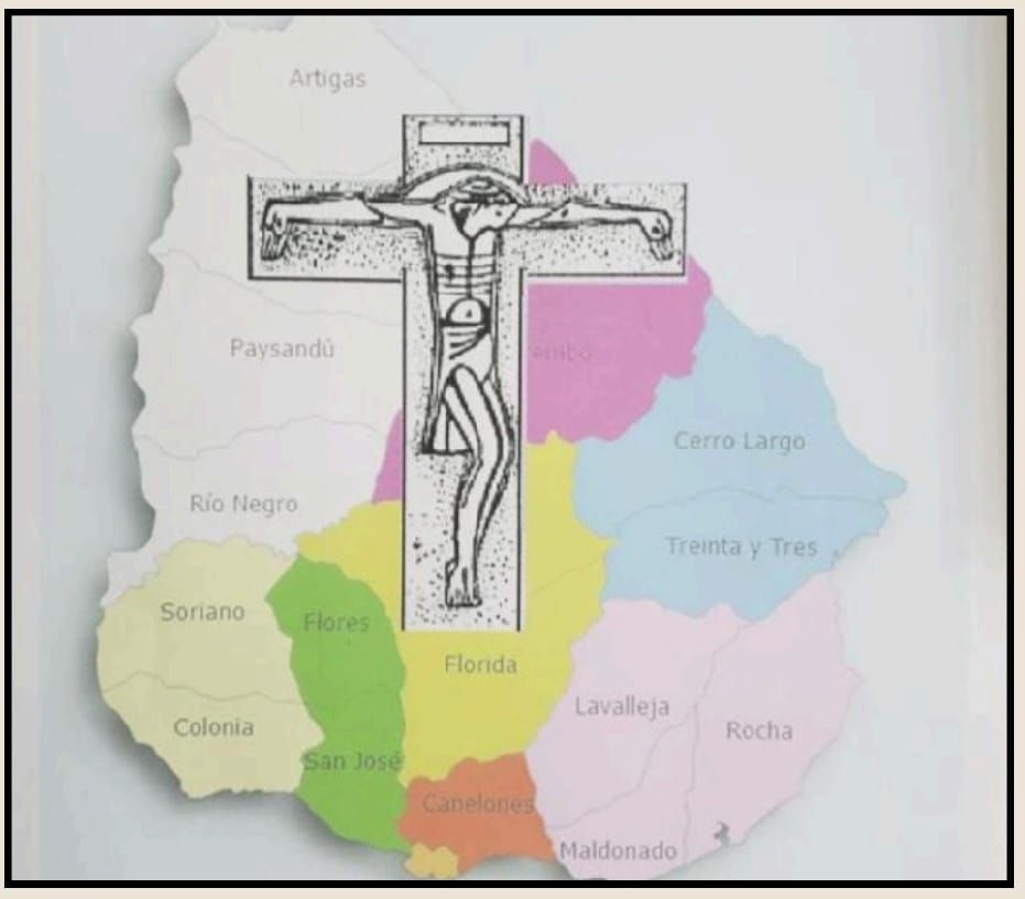Mapa ilustrado de Uruguay con un crucifijo superpuesto