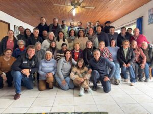 Grupo de cursillistas reunidos en Uruguay